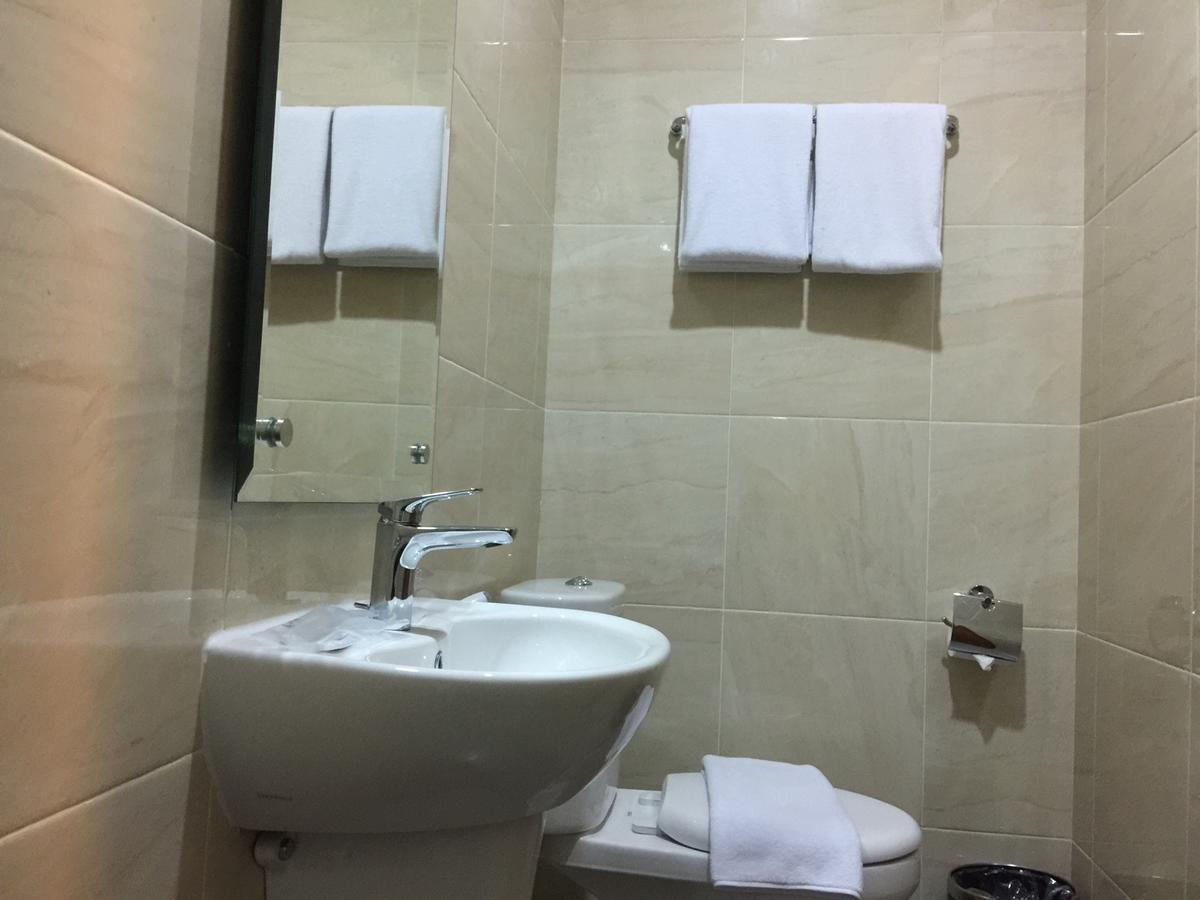 U Stay Hotel Tebet Yakarta Exterior foto