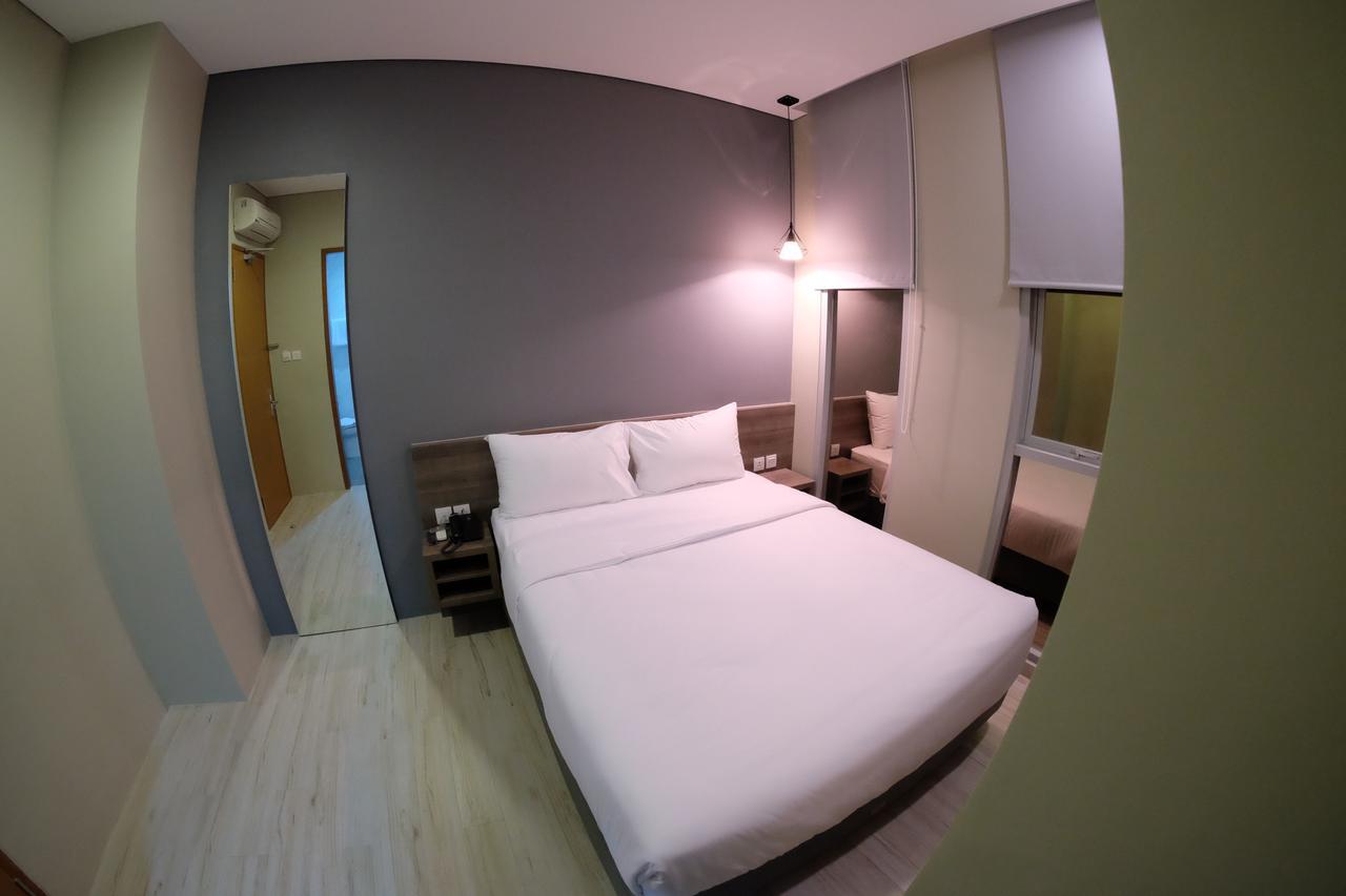 U Stay Hotel Tebet Yakarta Exterior foto